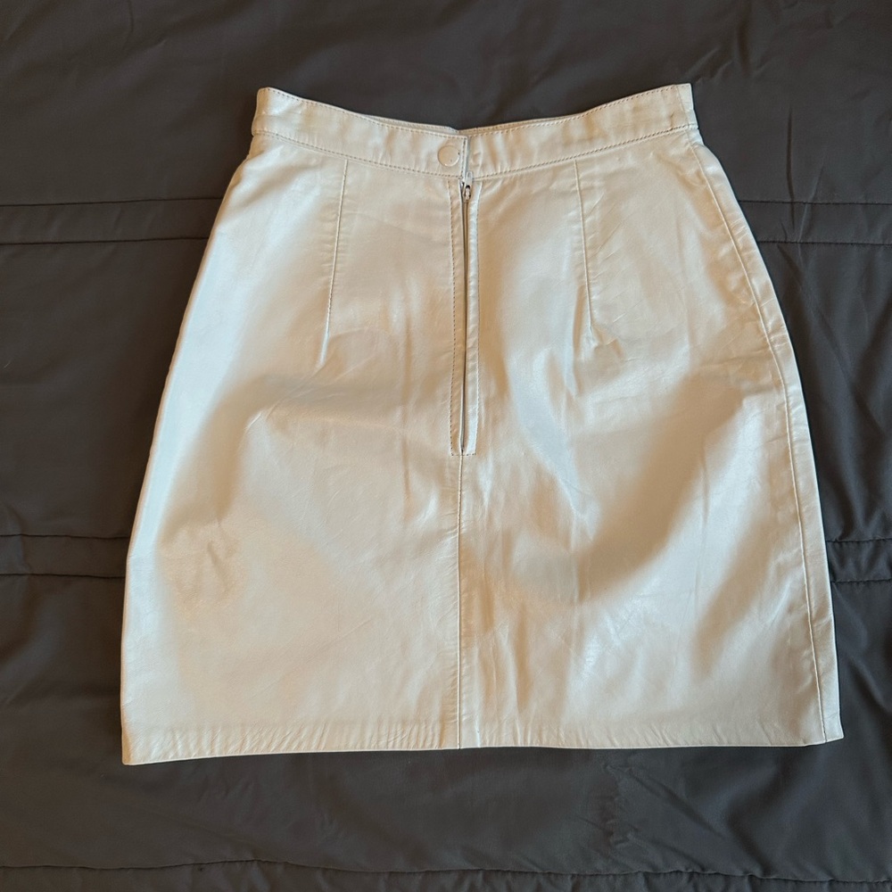 Calvin Klein White Vintage Leather Pencil Skirt